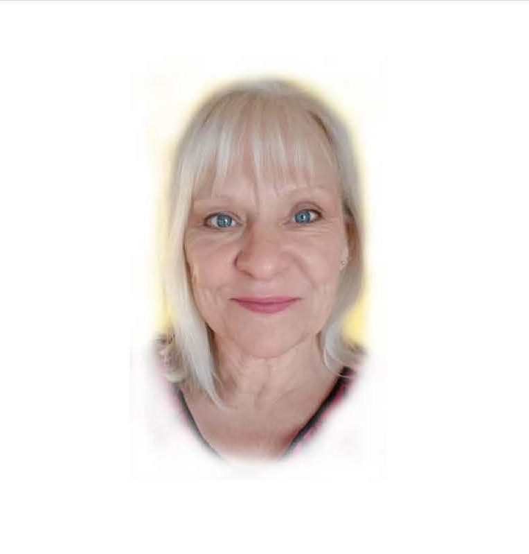 cropped-Beth-image-with-white-e1556213285925-4.jpg